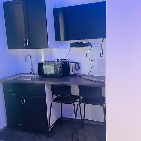 Luxury Downtown *